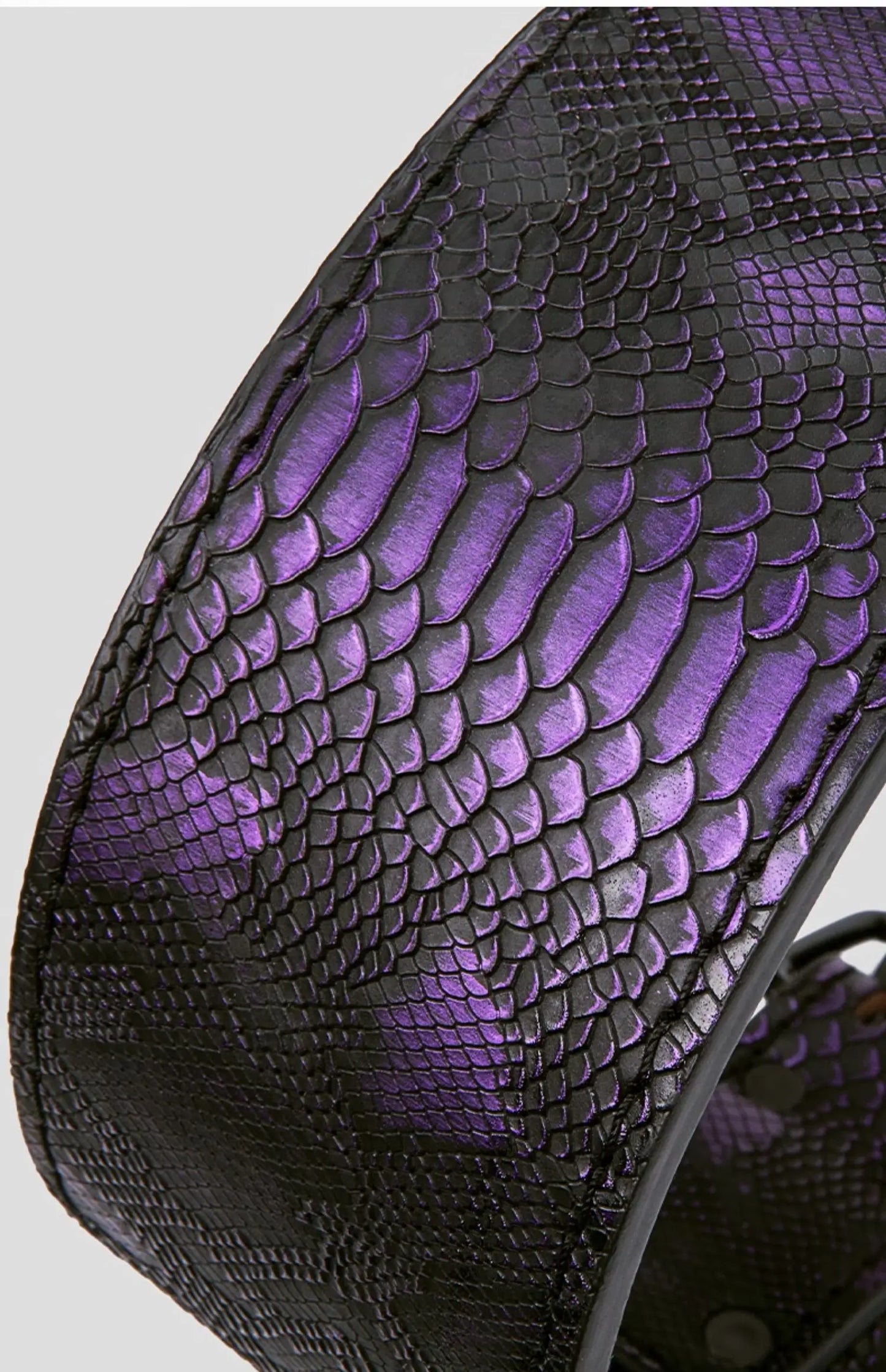 Black Mamba Snakeskin Style Leather Weightlifting belt